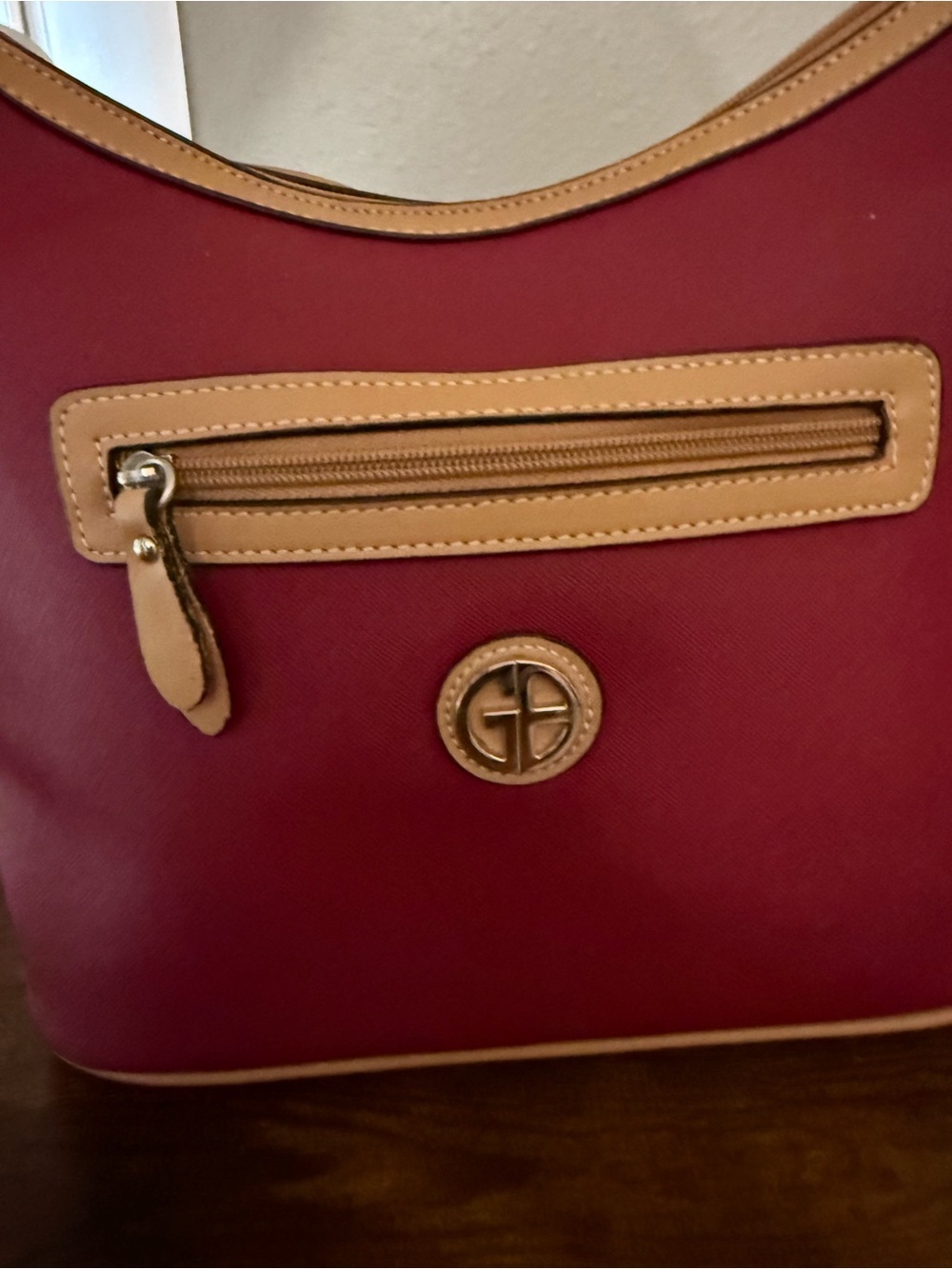 Giani Bernini Burgundy & Tan Hobo Shoulder Bag - Picture 3 of 13